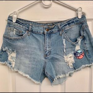 Rue 21  cute jeans shorts size 13 14 mid rise